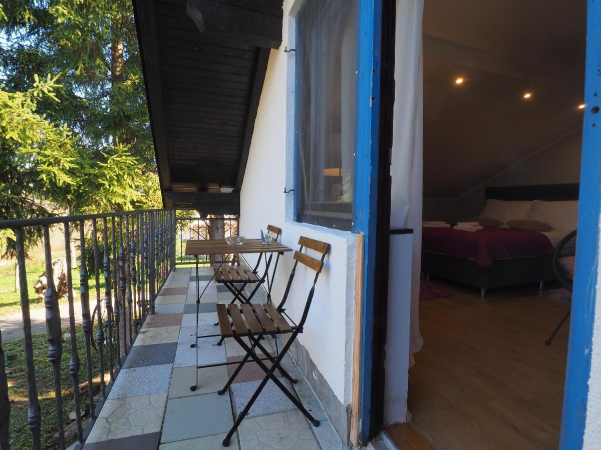 Guest house Sara Latin Extérieur photo