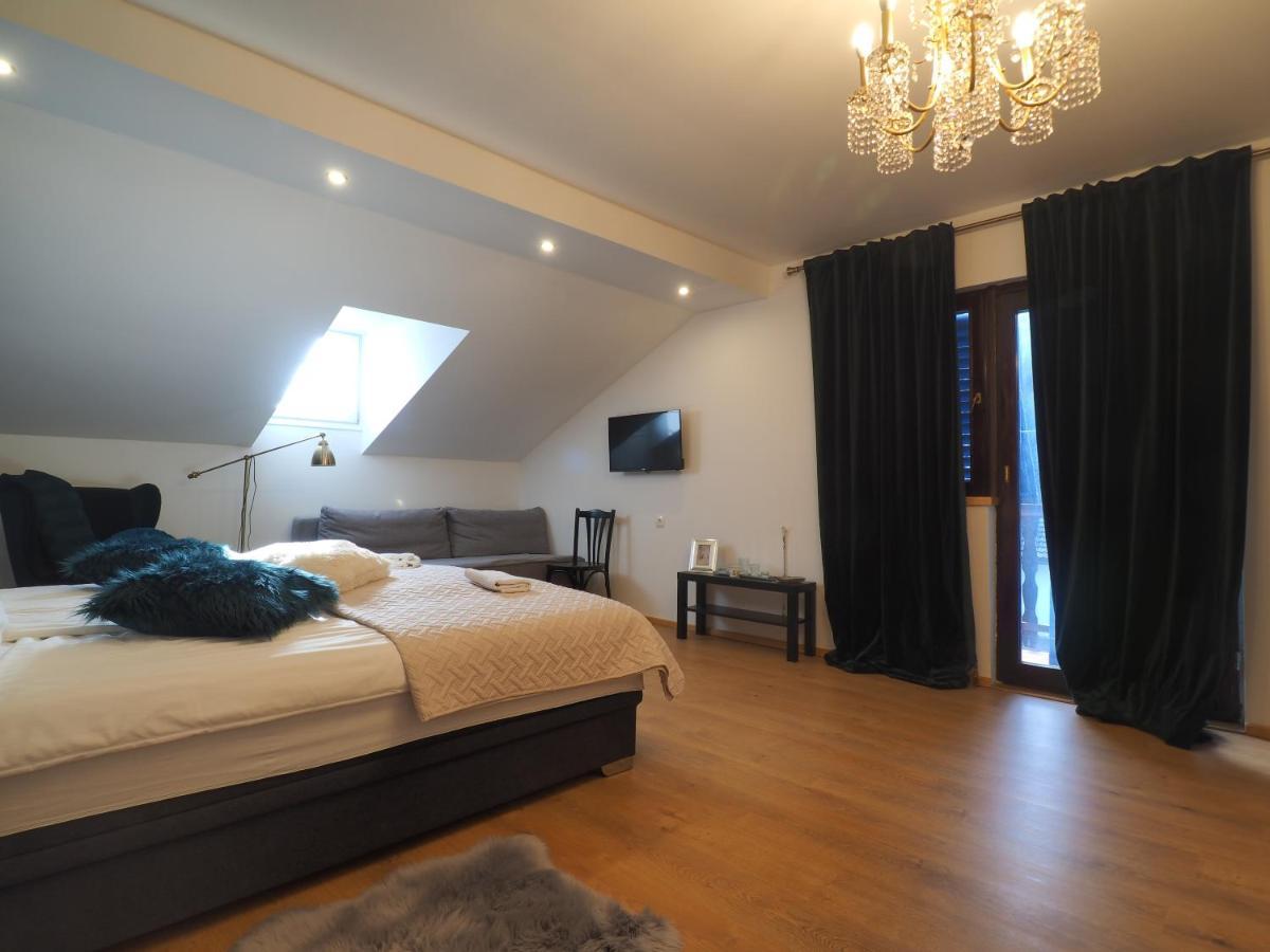 Guest house Sara Latin Extérieur photo