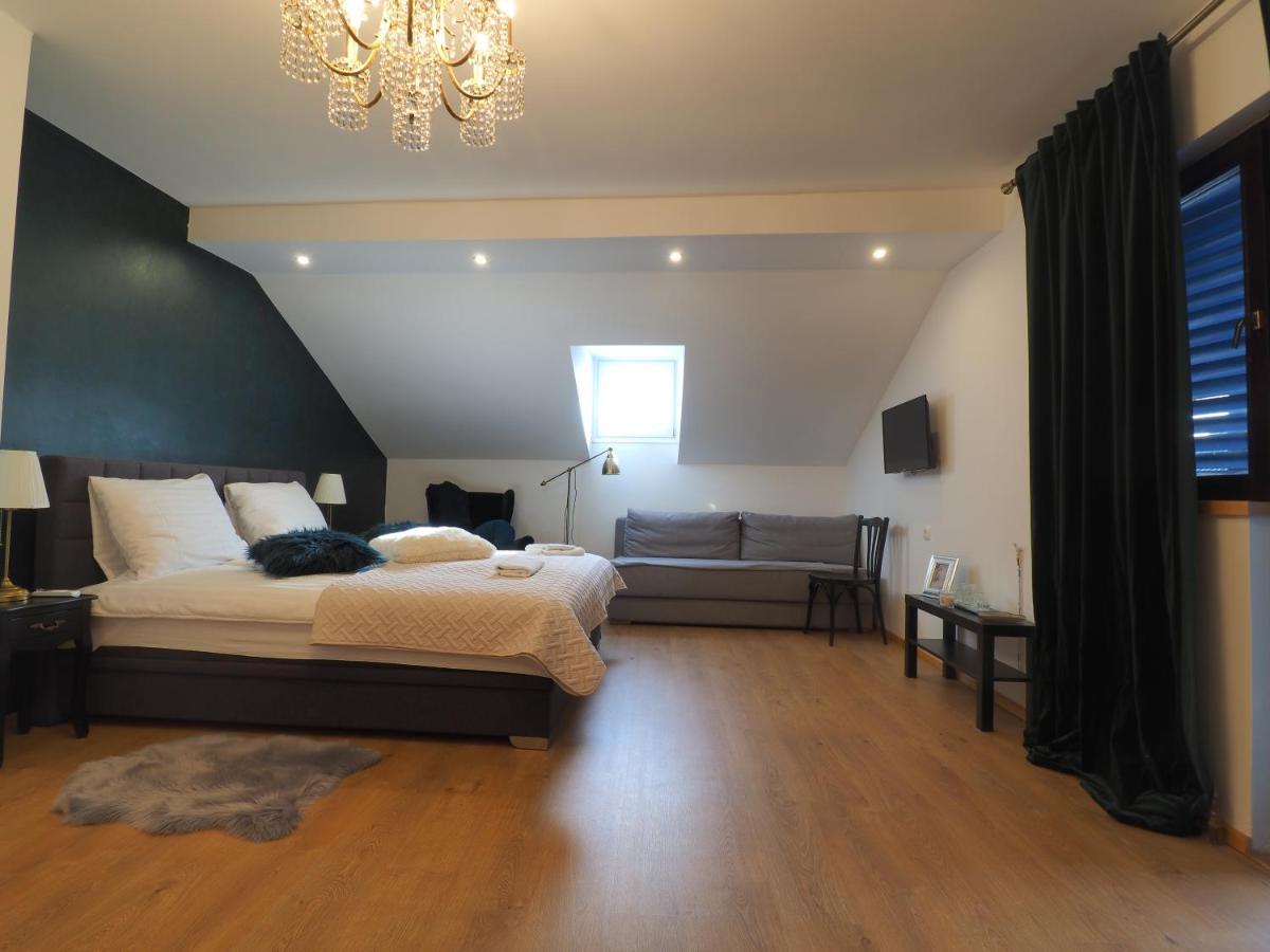 Guest house Sara Latin Extérieur photo