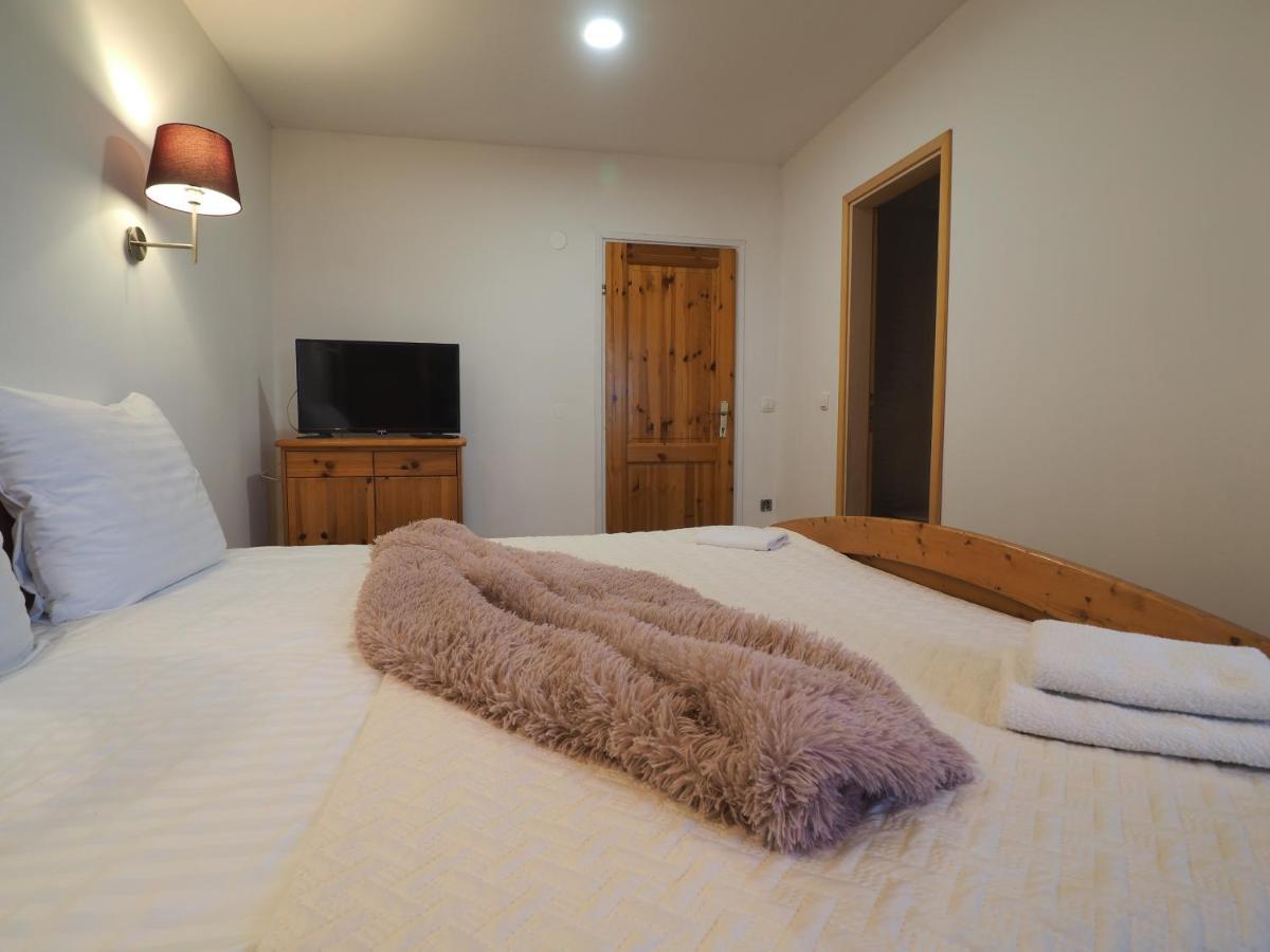 Guest house Sara Latin Extérieur photo
