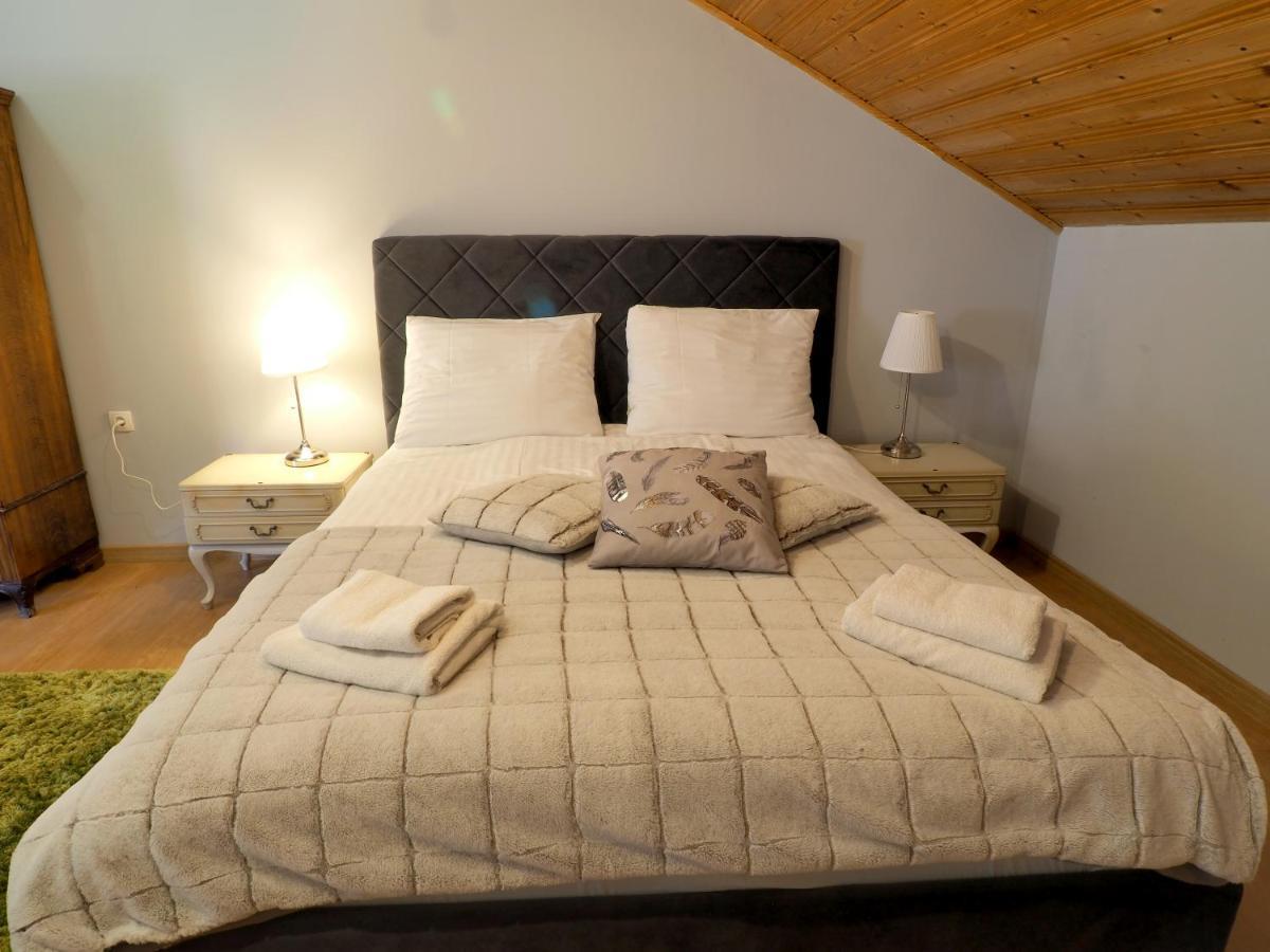 Guest house Sara Latin Extérieur photo